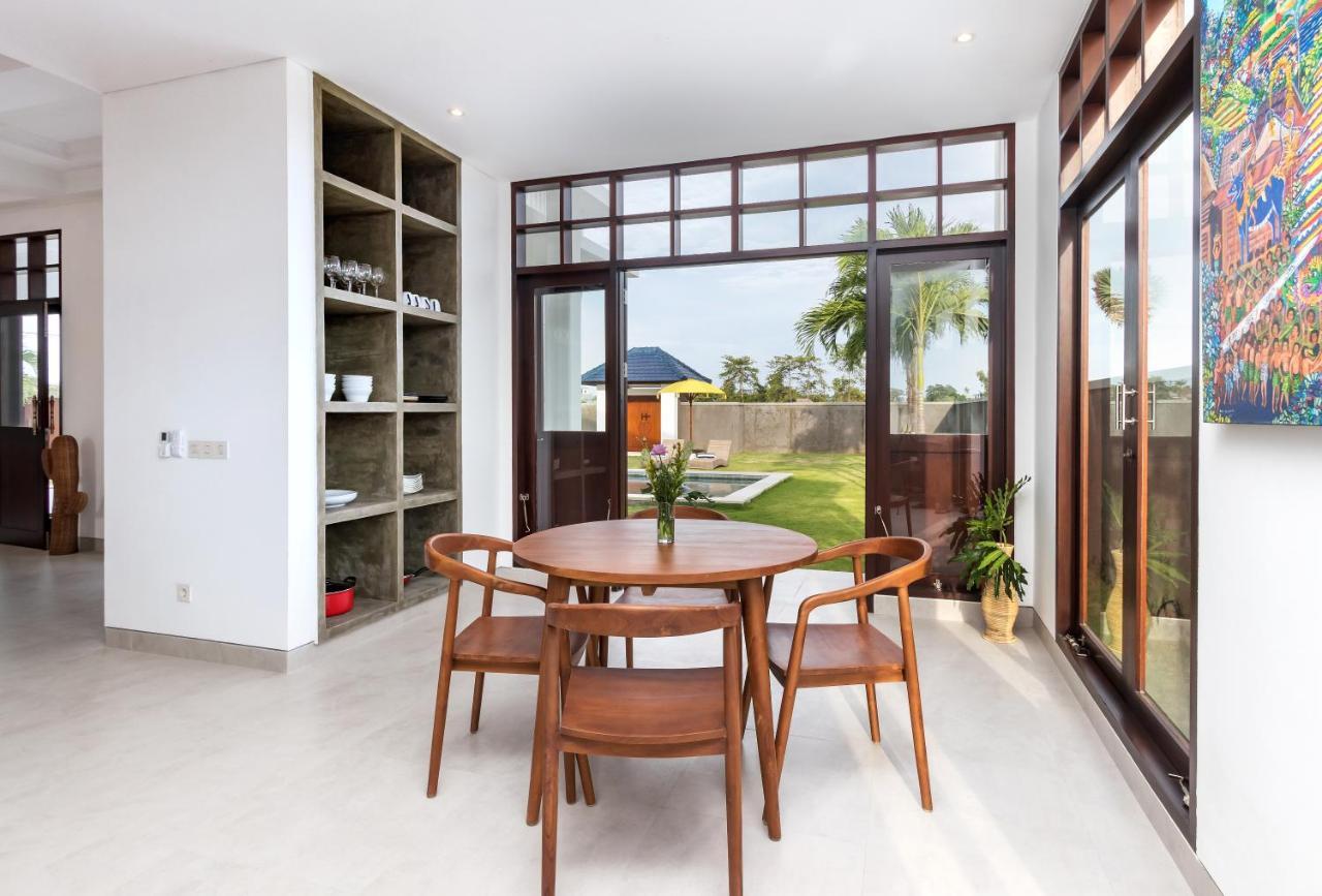 Villa Besakih 5Br, 5 Mins To Beach - Canggu المظهر الخارجي الصورة