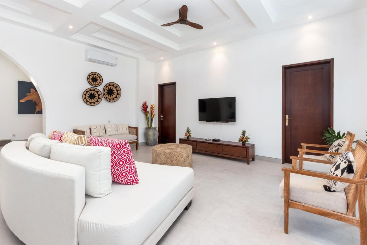 Villa Besakih 5Br, 5 Mins To Beach - Canggu المظهر الخارجي الصورة